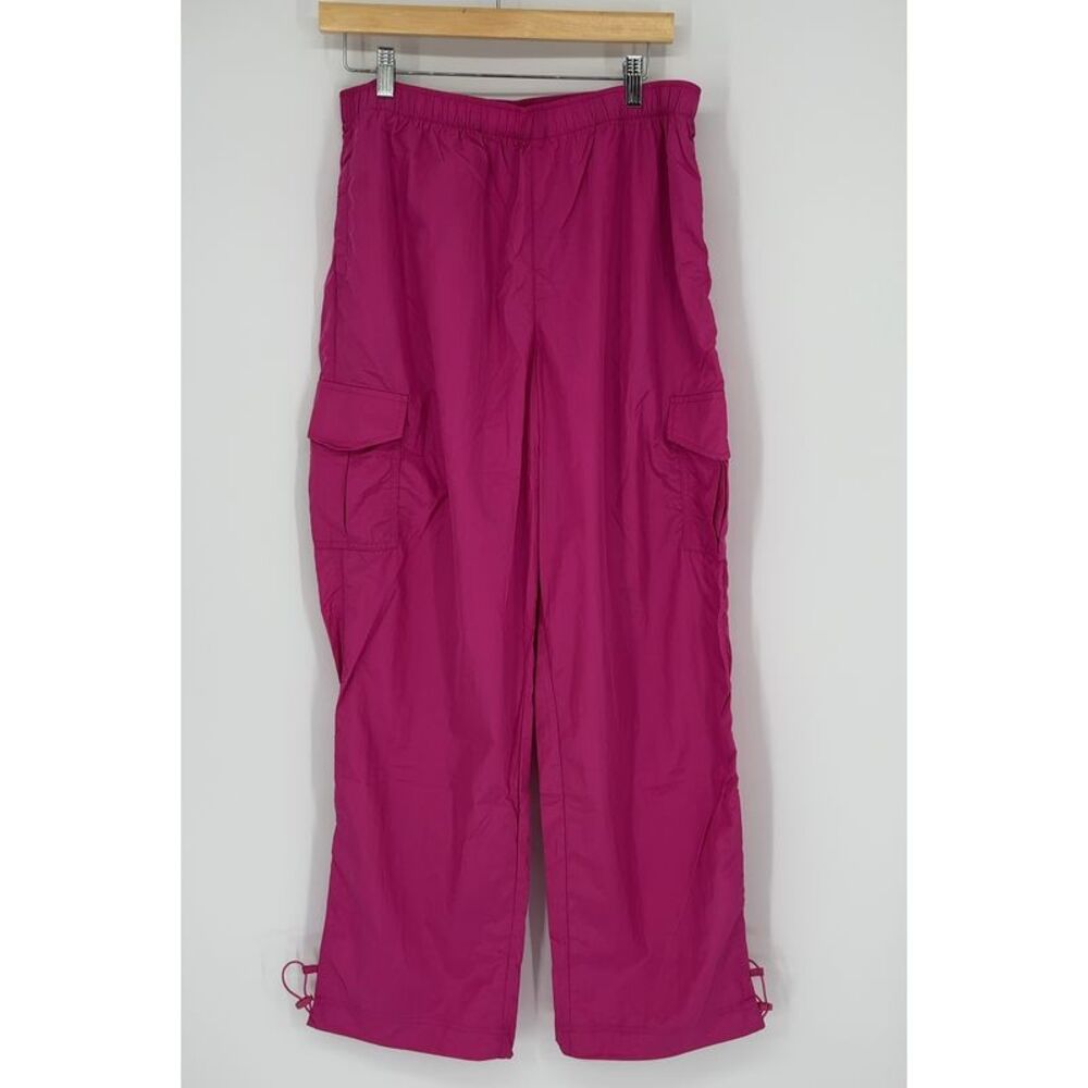 Onzie Cargo Pants in Raspberry Rose